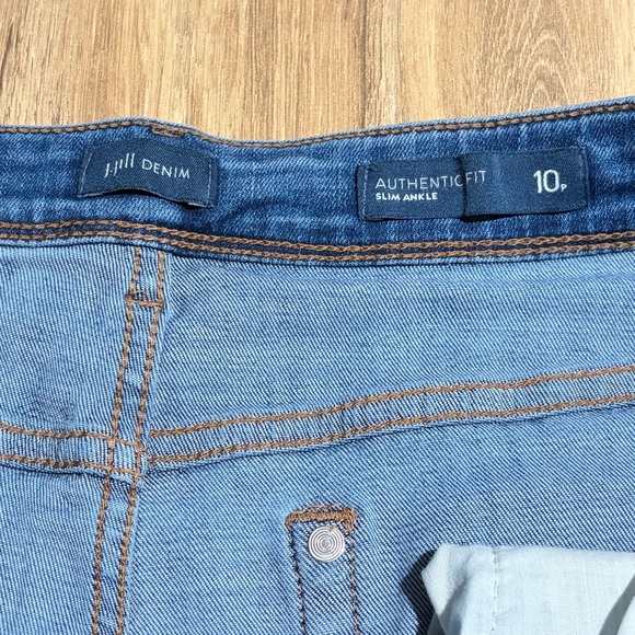 J. Jill Women's Slim Ankle Denim Jeans Blue Wash 5-Pocket - Picture 3 of 3